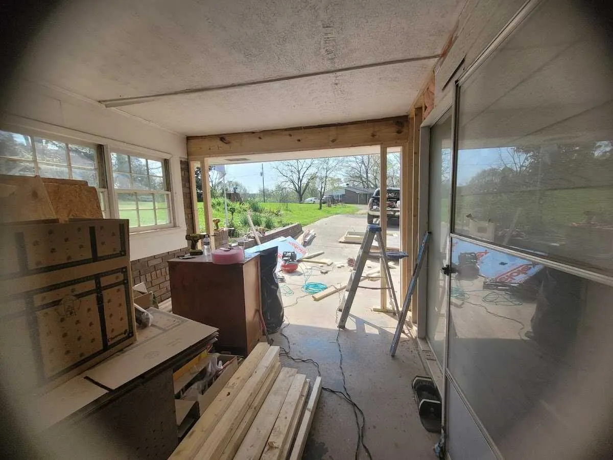 Air movers and dehumidifier for Drying & Dehumidification in St. Simons